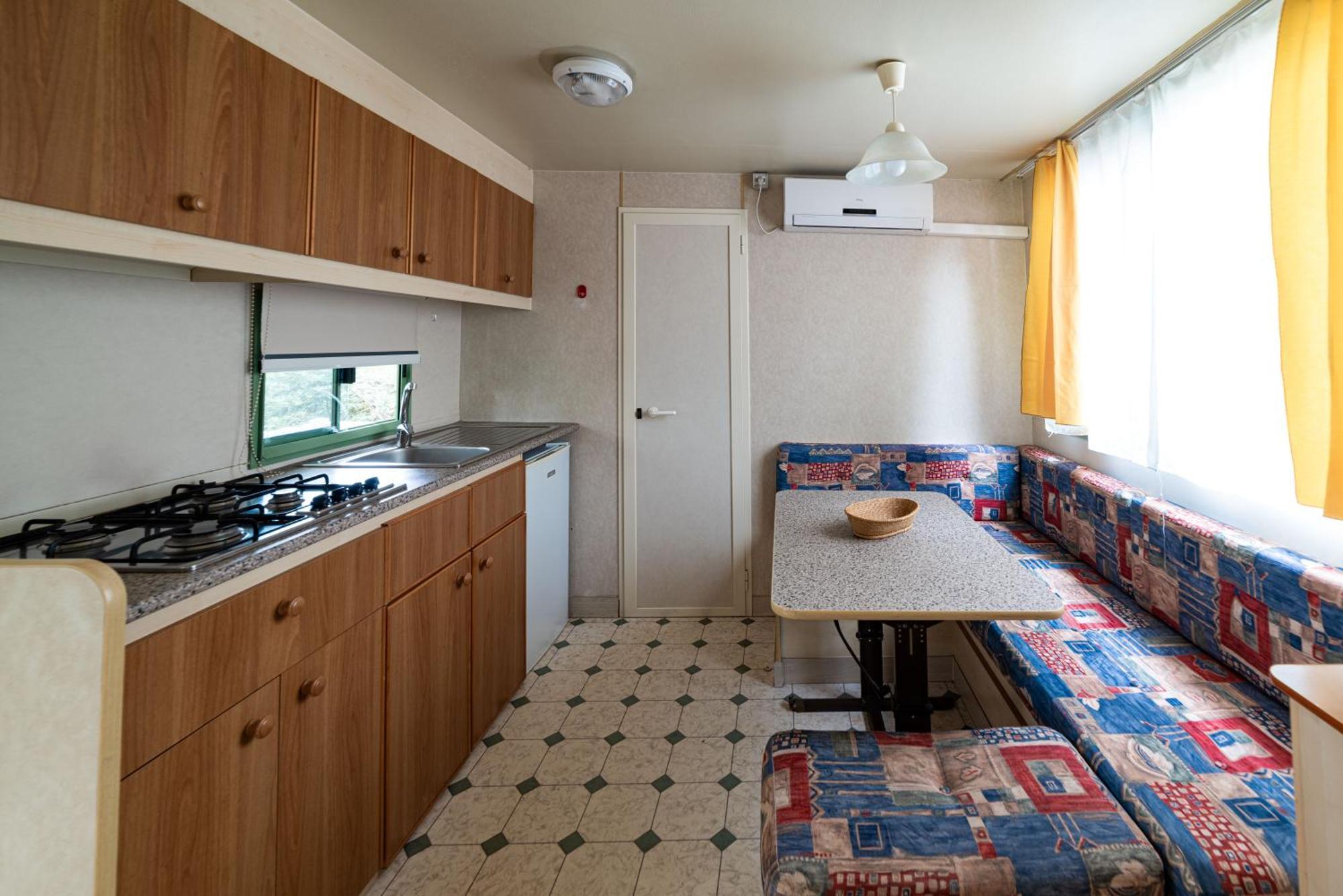 Villaggio Camping Punta Lunga Вьесте Экстерьер фото