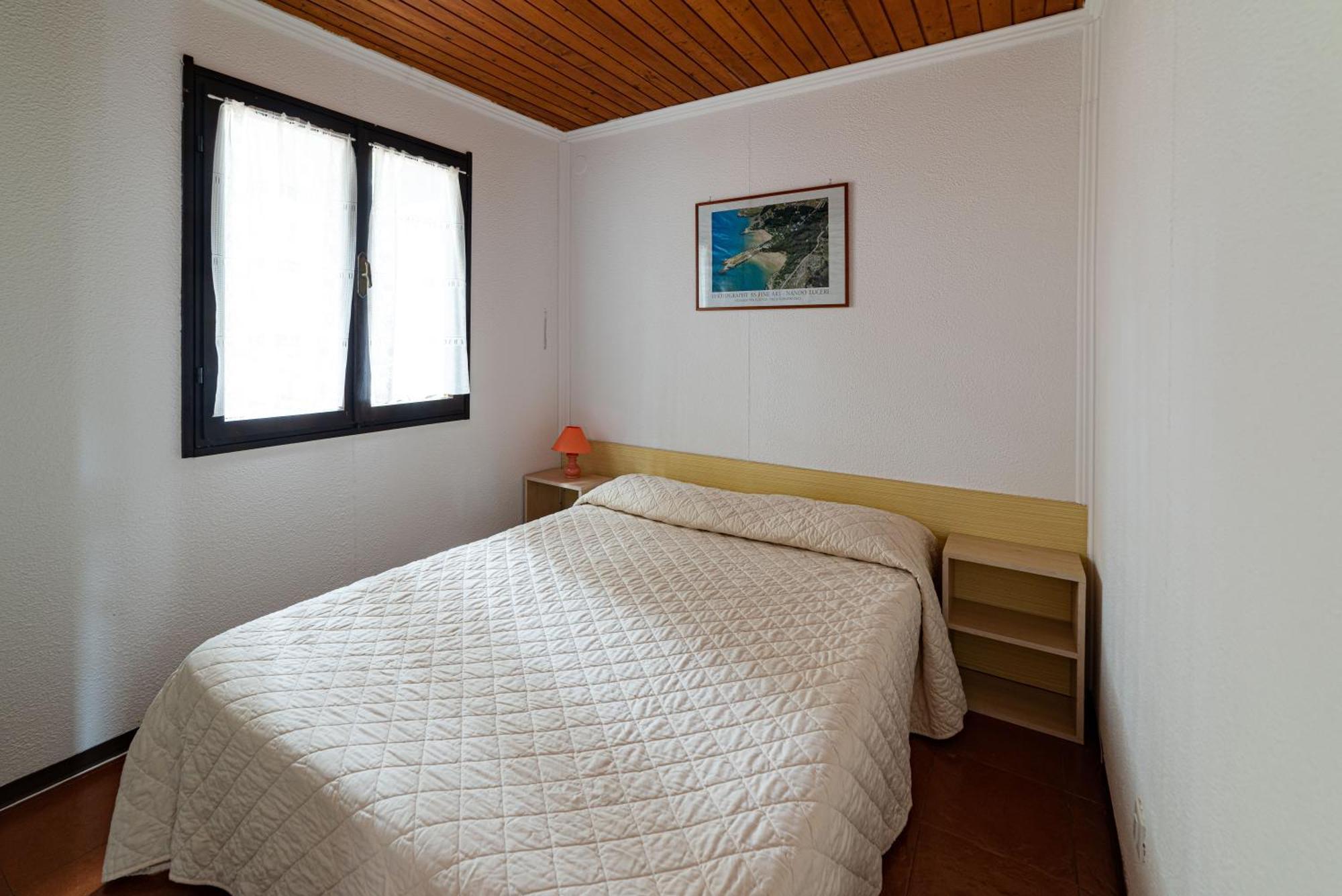 Villaggio Camping Punta Lunga Вьесте Экстерьер фото