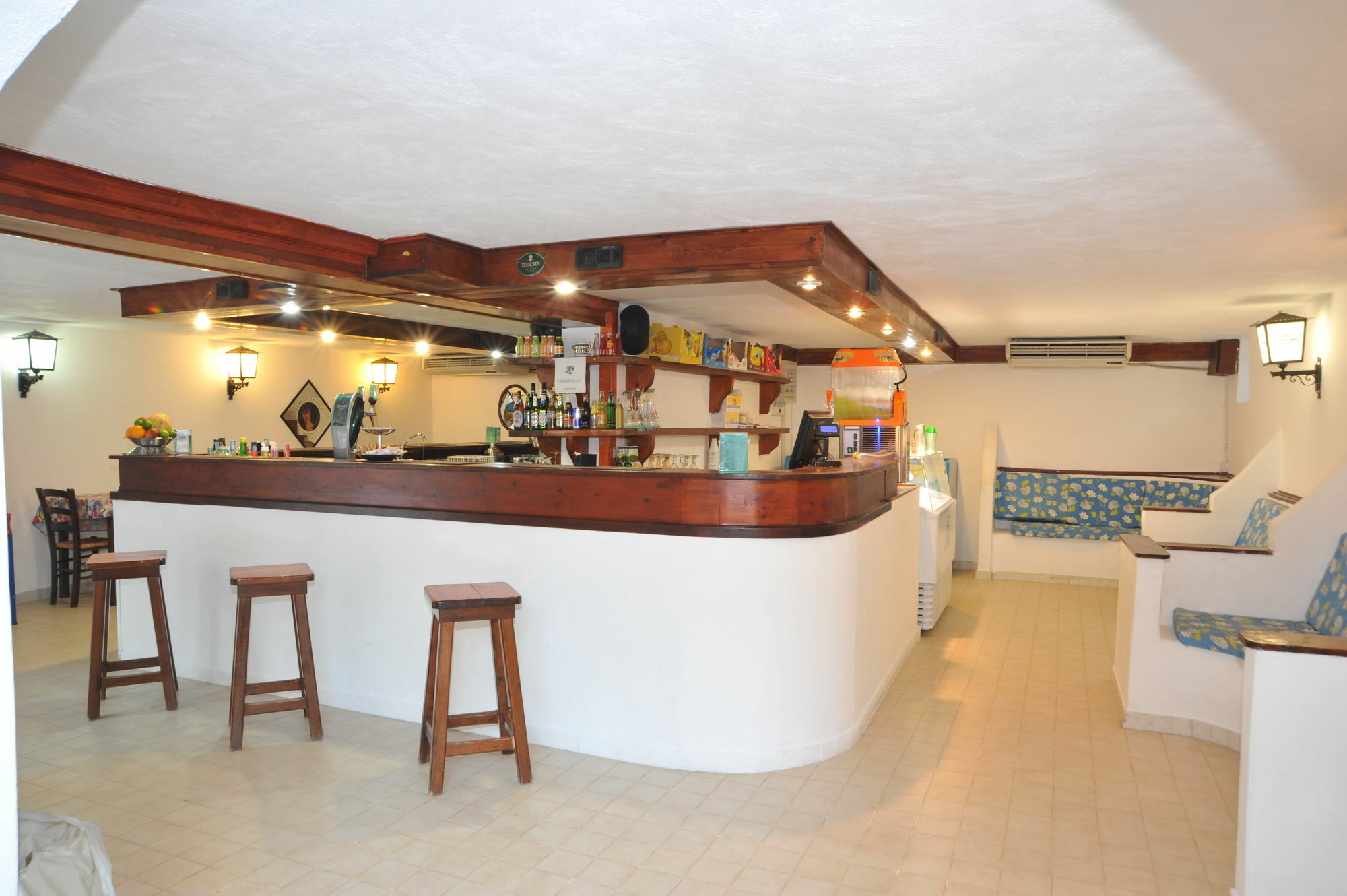 Villaggio Camping Punta Lunga Вьесте Экстерьер фото